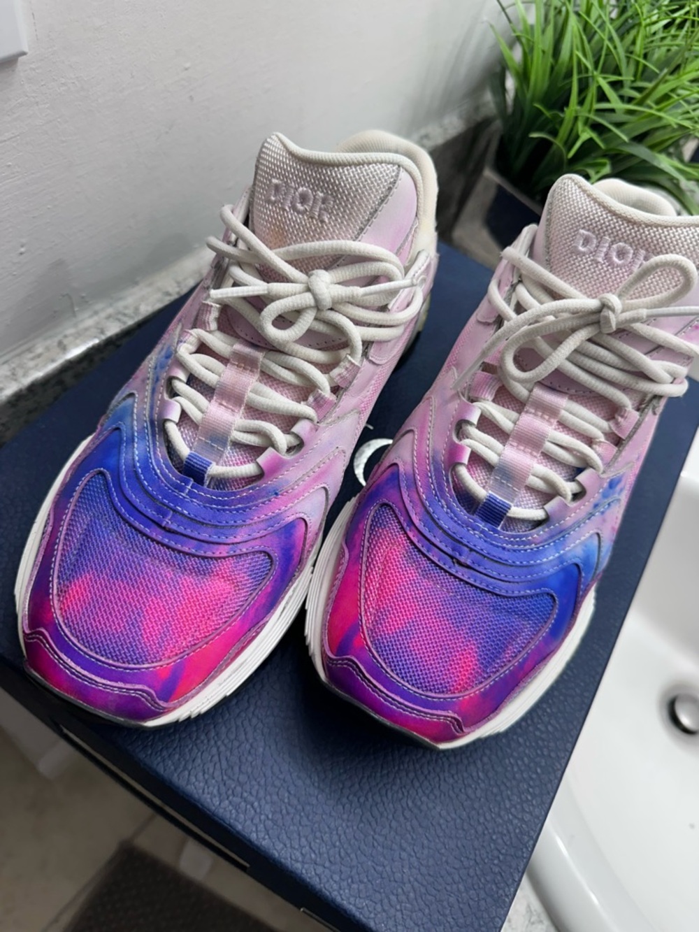 Men  Pink Christian Dior Gradient Athletic Sneakers - Picture 2 of 4
